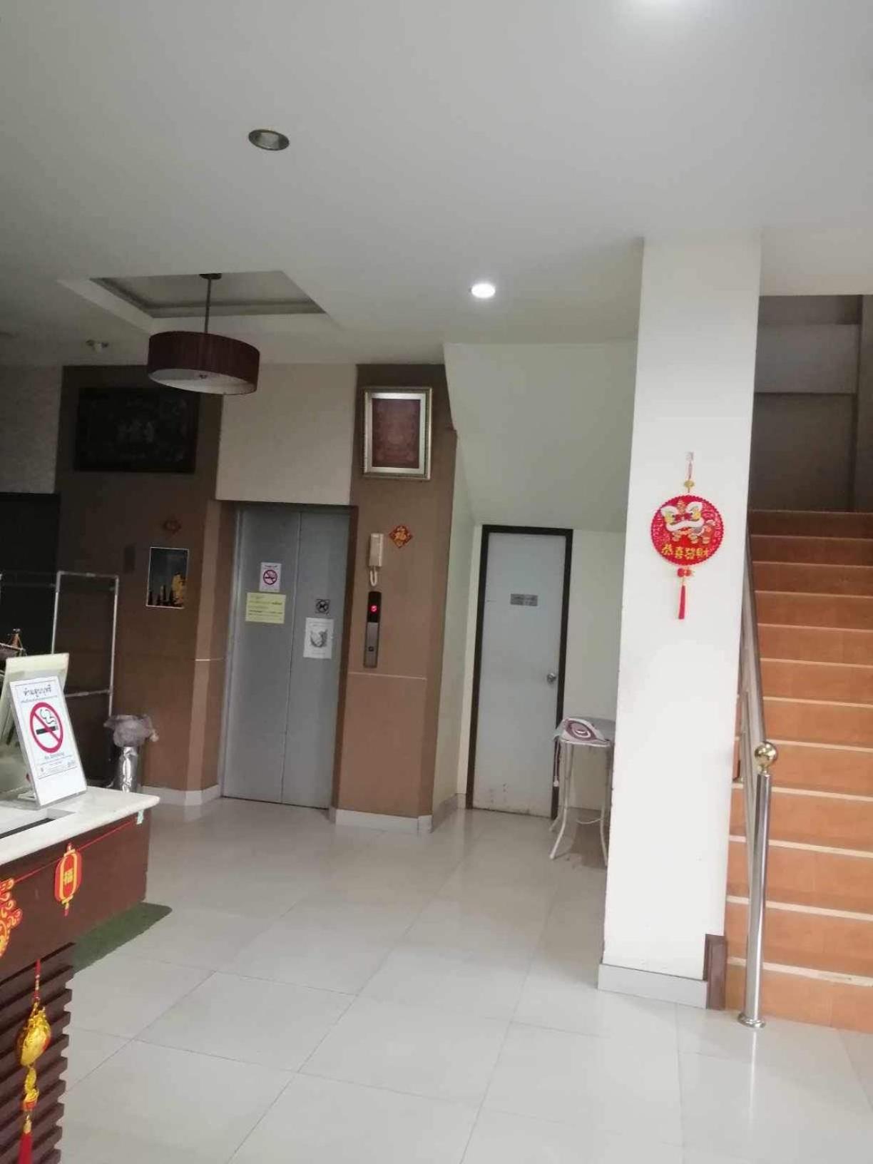 Pearl Place Hotel Hat Yai Exterior photo