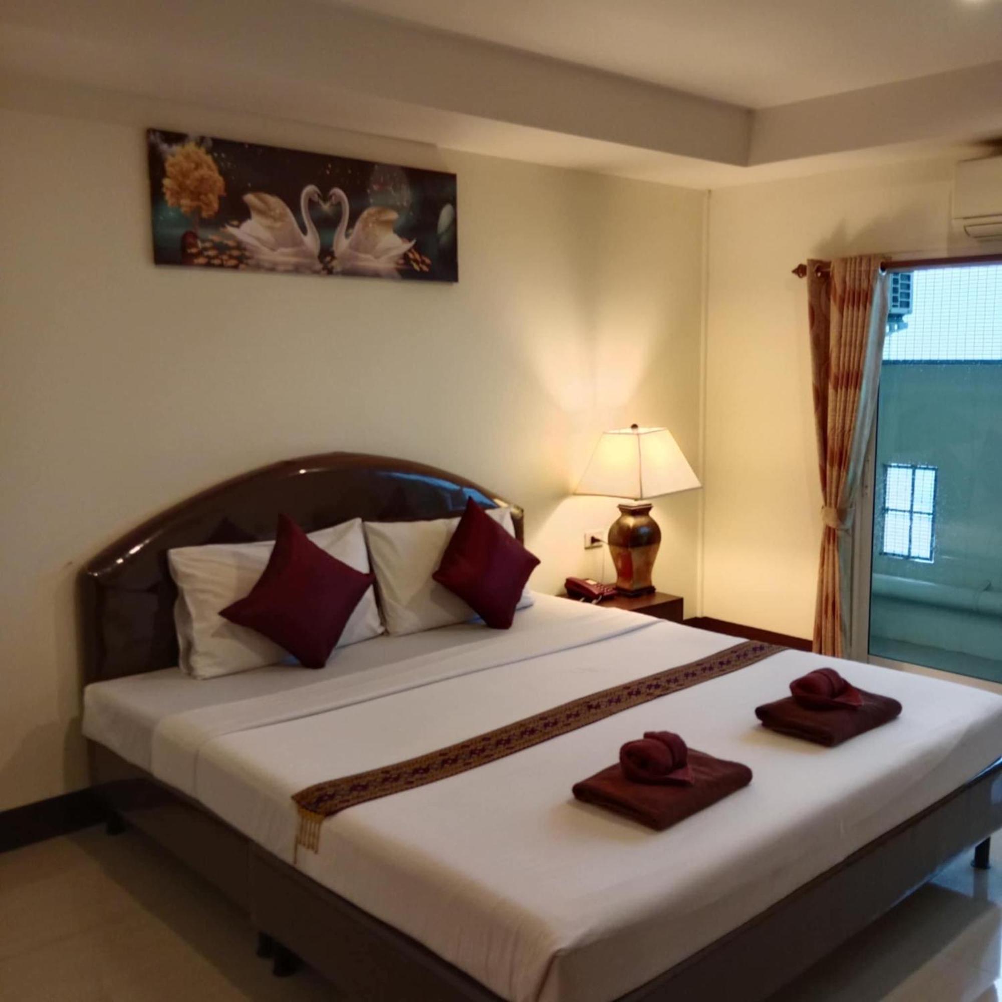 Pearl Place Hotel Hat Yai Exterior photo
