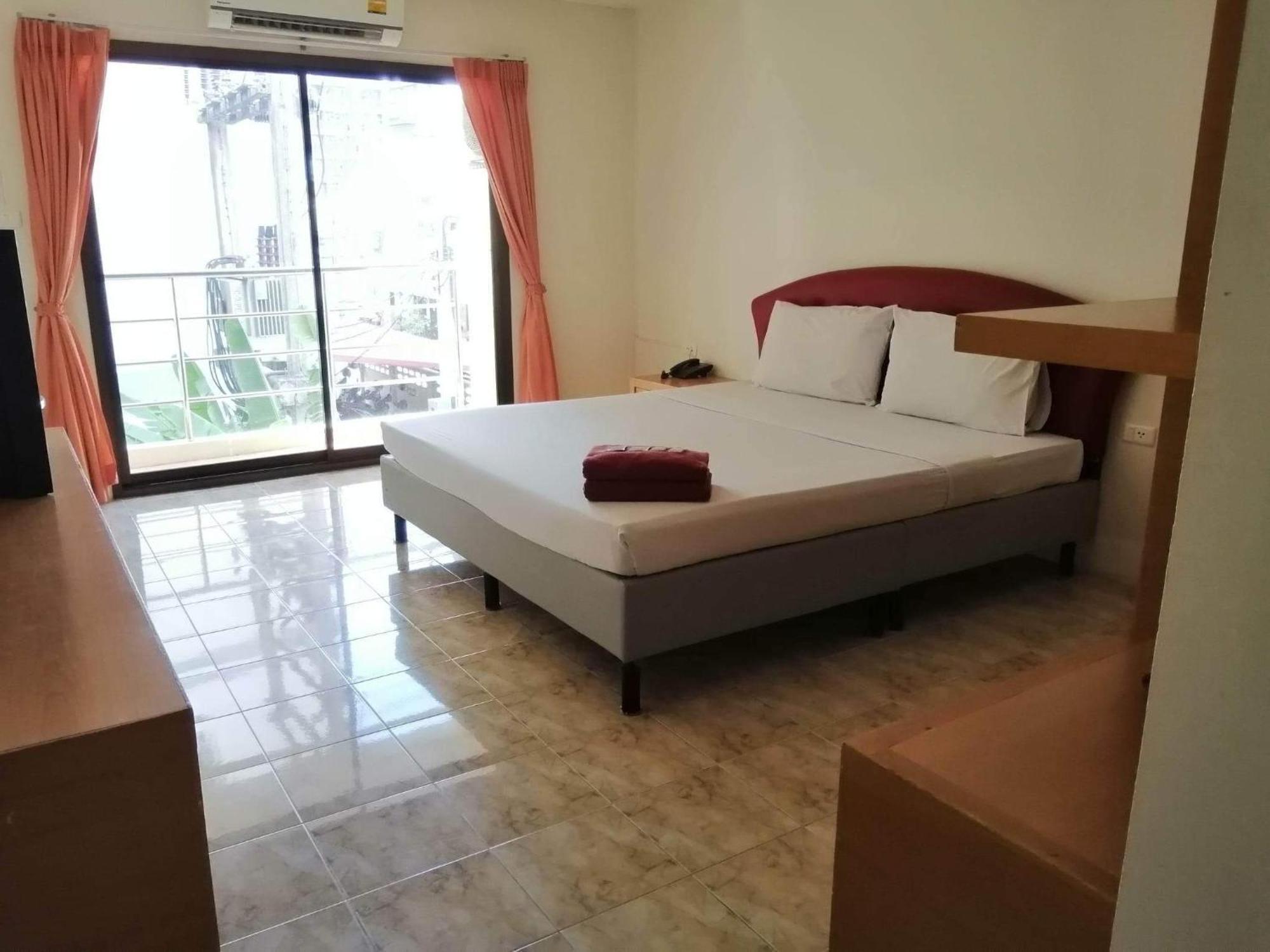 Pearl Place Hotel Hat Yai Exterior photo